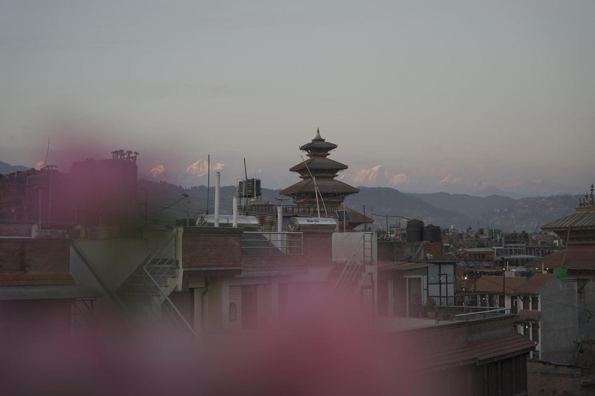 Cosy Hotel Bhaktapur Extérieur photo