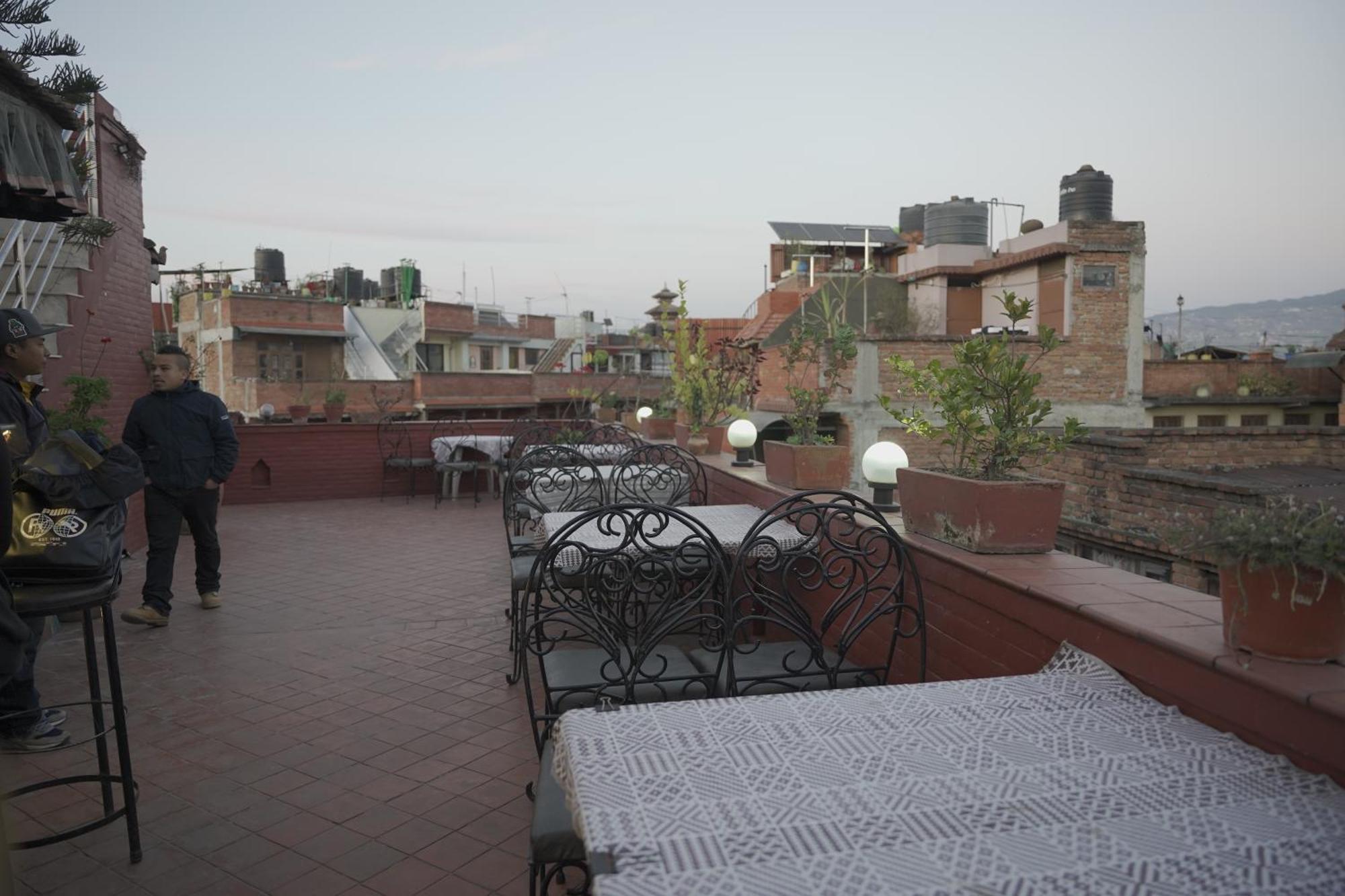 Cosy Hotel Bhaktapur Extérieur photo