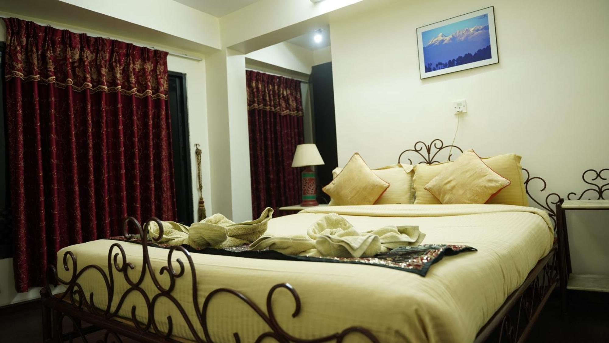 Cosy Hotel Bhaktapur Extérieur photo