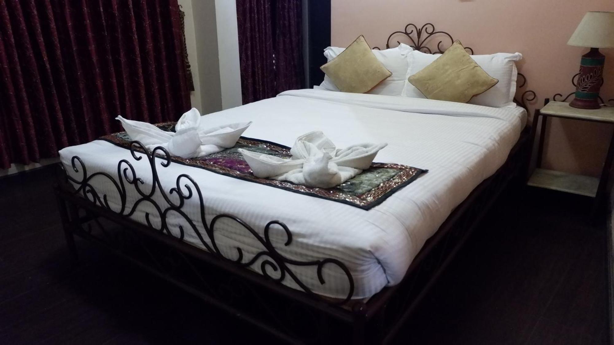 Cosy Hotel Bhaktapur Extérieur photo
