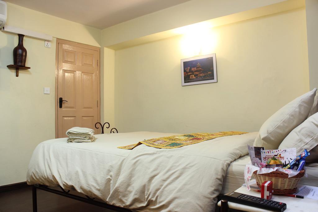 Cosy Hotel Bhaktapur Extérieur photo